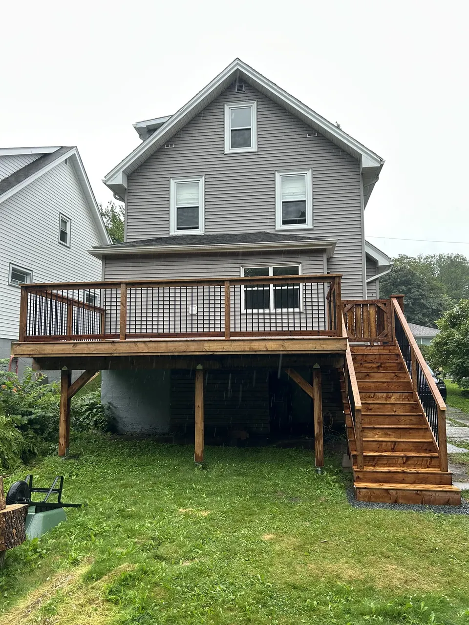 Raised wood deck: raised deck and stair overview